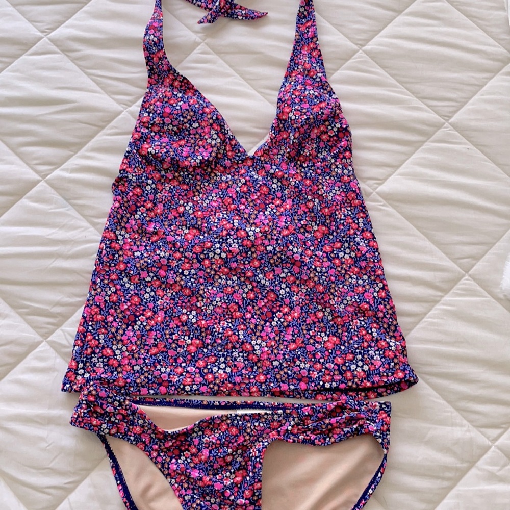 Old Navy Floral Tankini Set